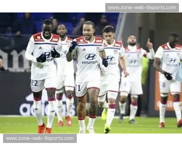 火药桶点燃！里昂与摩纳哥的宿命对决，谁将问鼎法兰西王座？